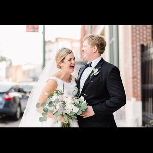 Meet your Posher, Devin